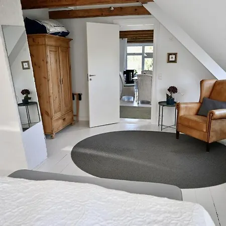 Maisonette At Bolshavn 9 *